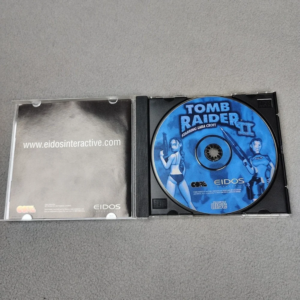 Eidos Tomb Raider 2 II PC Game Lara Croft 1997 Vintage Action Adventure Gaming